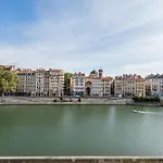 Le Phenix Ξενοδοχείο
