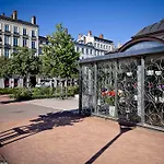 Hotel Le Phenix