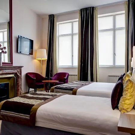 Hotel Le Phenix