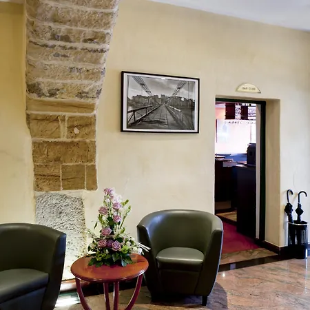 Le Phenix Hotel Lyon