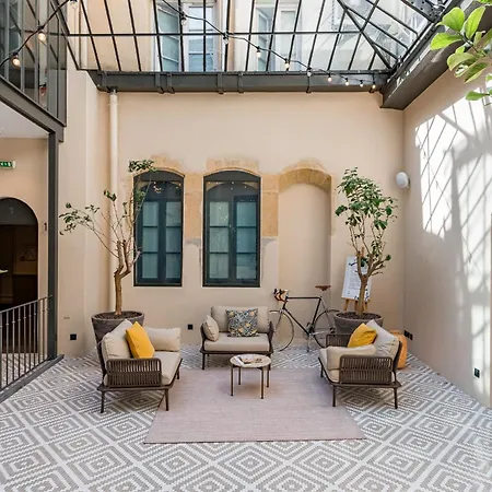Hotel Le Phenix 4*