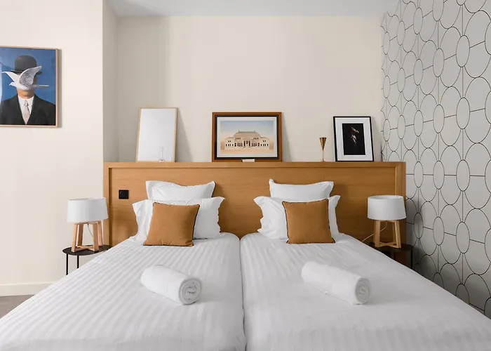 Отель Le Phenix 4*