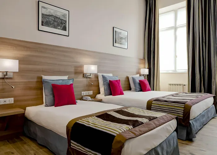 Le Phenix Отель 4*