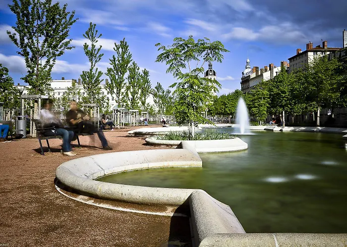 Hotel Le Phenix Lyon